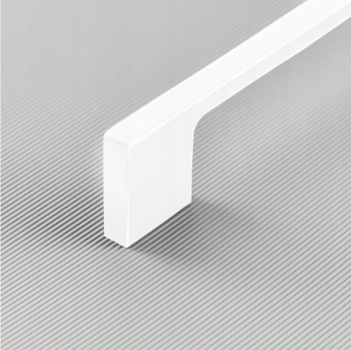 UZ-819096-10-uchwyt-biały-na-szarym-tle