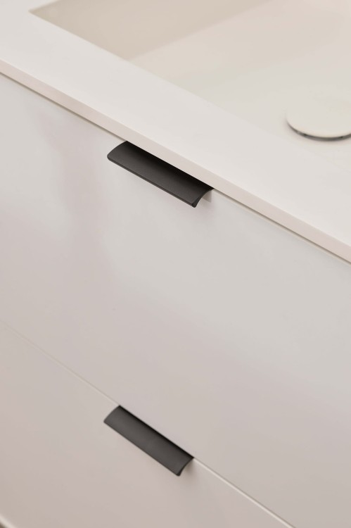 Edge Straight_419720100-S8000_01.jpg